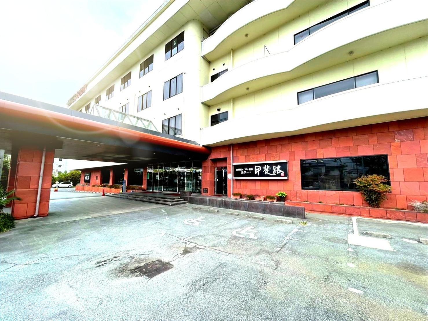 Готель 楽気ハウス甲斐路 Raki House Kaiji Fuefuki Екстер'єр фото